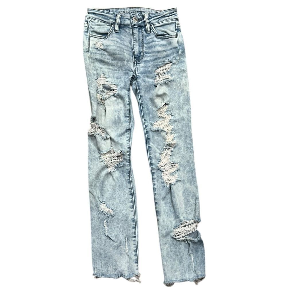 American Eagle Next Level Stretch Distressed Mom Jeans Light Wash 00 Regular